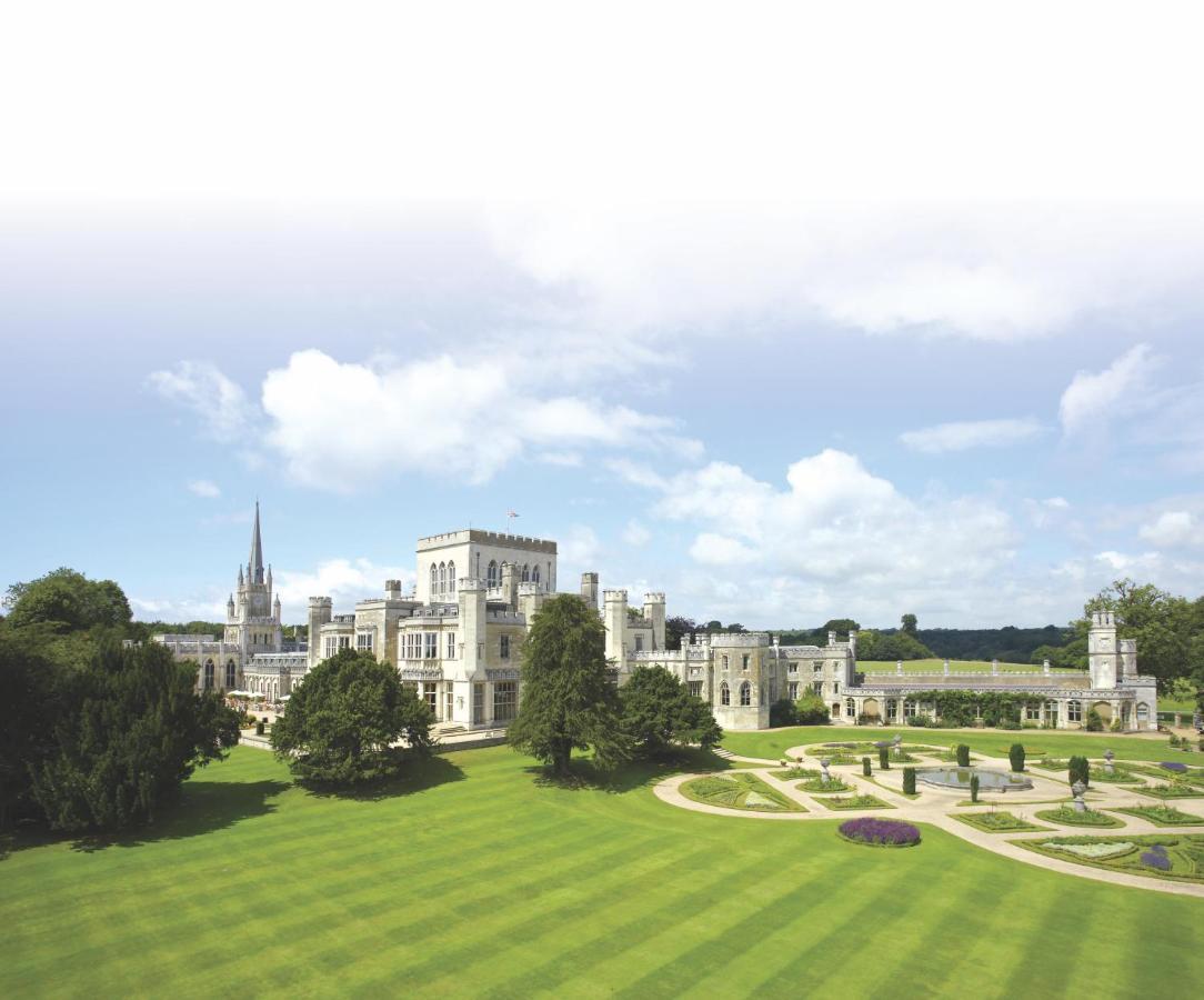 ホテルAshridge House バークハムステッド エクステリア 写真